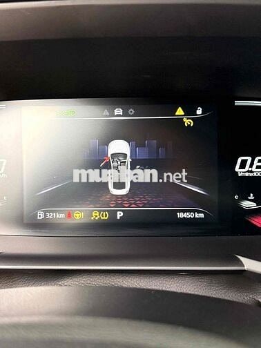 MG MG5 2022 Luxury - 18000 km