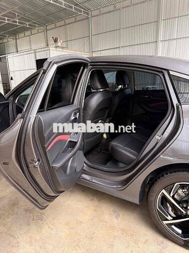 MG MG5 2022 Luxury - 18000 km