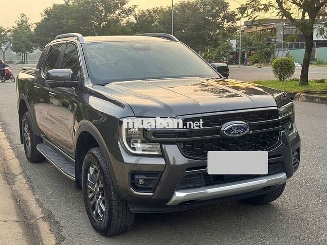 FORD RANGER WILDTRAK  2 CẦU - 7800KM