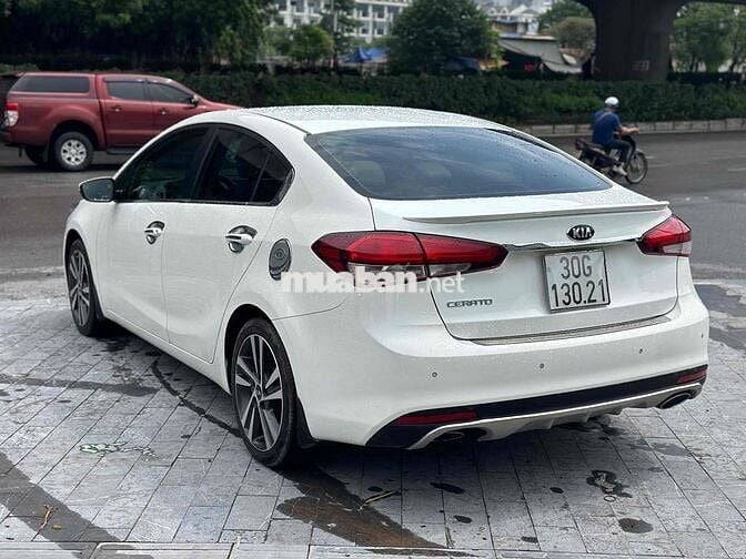 Kia Cerato 2018 1.6 AT Trắng Siêu Chất