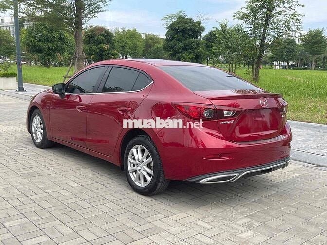 Mazda 3 2019 Sport 1.5L Luxury - 90000 km