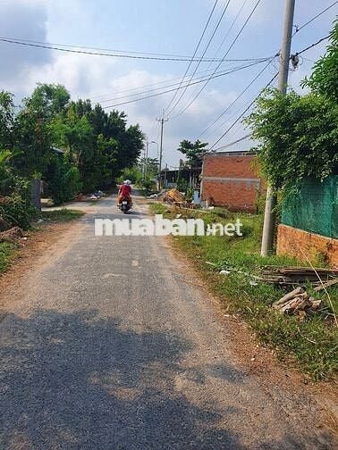 Bán gấp lô Đ.Đặng Văn Trước gần KCN Trảng Bàng DT 222m2 giá 700tr SHR