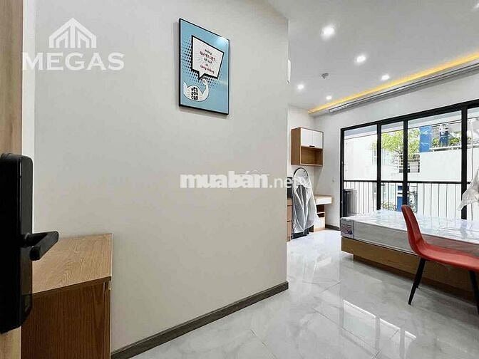 Cho Thuê Studio Bancolny Full Nội Thất Ngay Vòng Xoay Cống Quỳnh