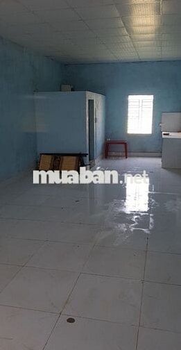 Cho thuê nhà 1 tầng 45m2, có bình nóng lạnh, gần Chợ Lũng