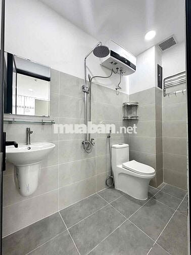 Căn Hộ Cửa Sổ Máy Giặt Riêng Phú Nhuận Gần Công Viên Gia Định Quận 1