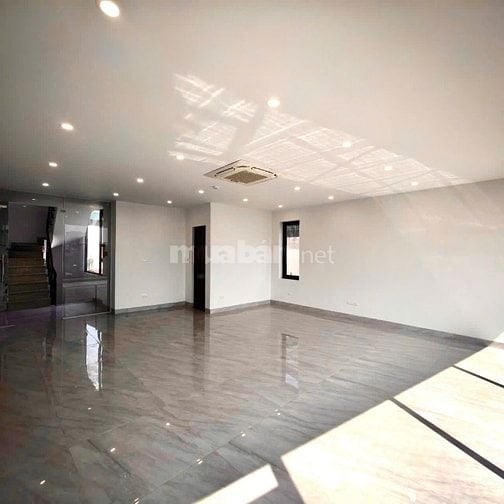 CC Cho Thuê Tòa Nhà 7T Làm VP, Phù Hợp Nhiều Mô Hình KD Trần Đại Nghĩa