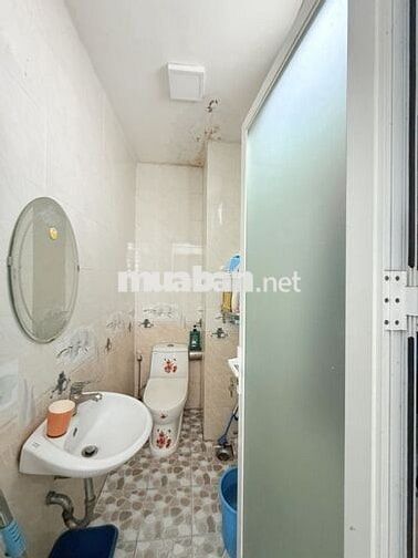Chính chủ gấp bán nhà Tô Hiệu 4tầng Giá chỉ:5.5tỷ SHR thẩm định 2.8tỷ