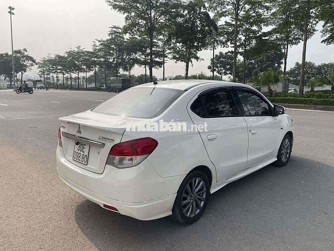 Mitsubishi Attrage 2016 1.2 CVT - 79000 km