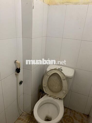 Nhà trọ giá rẻ 13 m² giá 1tr4 Quang Trung Hà Đông, có sẵn giường.