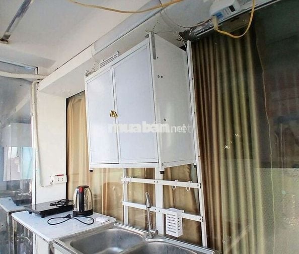 Mình chính chủ có phòng tầng 2 cho thuê -mặt phố 115 sơn Tây, Kim Mã