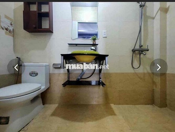cho thuê phòng trọ đủ tiện nghi cơ bản, cửa sổ lớn