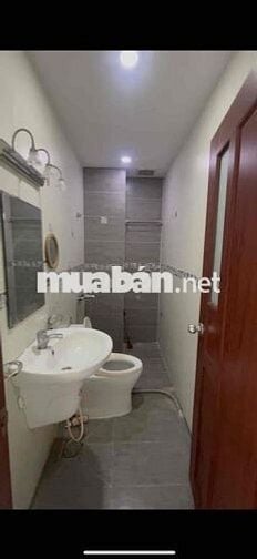 SIÊU PHẨM CĂN HỘ 2 PHÒNG NGỦ BẾP RIÊNG MÀ NỘI THẤT CƠ BẢN