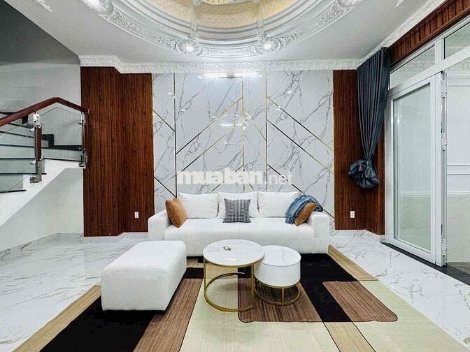 Bán nhà mặt tiền Nguyễn Văn Tạo, Nhà Bè