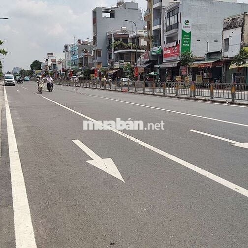 CHO THUÊ MBKD 1050M2  GẦN LÊ VĂN QUỚI PHÚ THẠNH TÂN PHÚ 200TR/1 THÁNG.