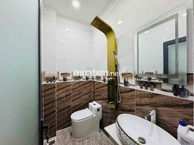 Bán nhà mặt tiền Nguyễn Văn Tạo, Nhà Bè