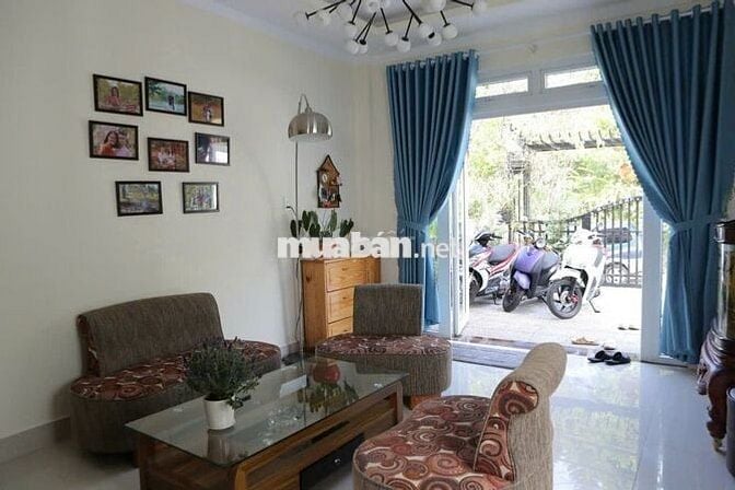 Cần Bán GẤP Nhà mới xây 8PN, View đẹp, full nội thất. Chỉ 9tỷ DT: 5x23