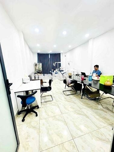 CỰC SỐC ! CHO THUÊ MẶT TIỀN 152D TÔ HIẾN THÀNH Q10 - 5 TẦNG - GIÁ 45Tr