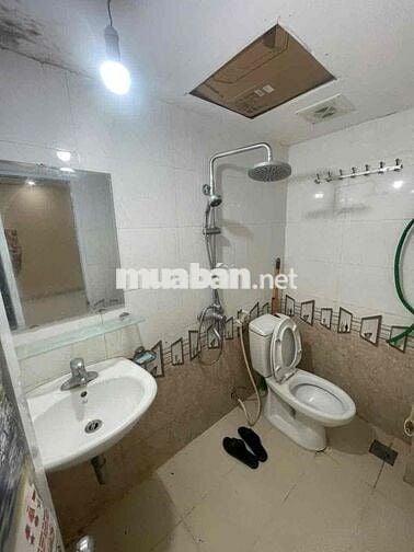 Bán CCMN Giá Rẻ, Toà Ô tô đỗ 2 thang máy - Lạc Long Quân. Tây Hồ