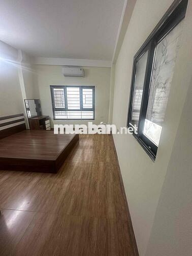 bán nhà riêng Lĩnh Nam 30m 2 tầng- ô tô đỗ cửa- 1 tỷ 750