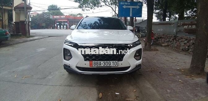 Hyundai Santa Fe 2019 2.2L AT 4WD - 68000 km