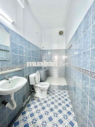 CHDV full nội thất, mặt tiền đường, tự do 24/24, dt:20m2-60m2.Giá 4tr9