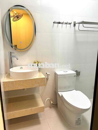CHÍNH CHỦ CHO THUÊ CĂN HỘ DỊCH VỤ FULL NỘI THẤT MỚI ĐẦY ĐỦ TIỆN NGHI T
