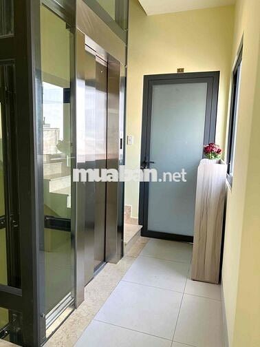 CHÍNH CHỦ CHO THUÊ CĂN HỘ DỊCH VỤ FULL NỘI THẤT MỚI ĐẦY ĐỦ TIỆN NGHI T