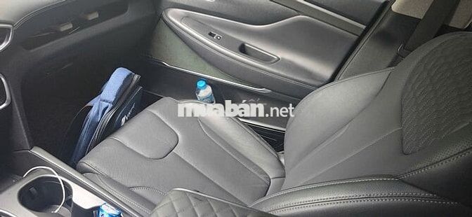 Hyundai Santa Fe 2019 2.2L AT 4WD - 68000 km