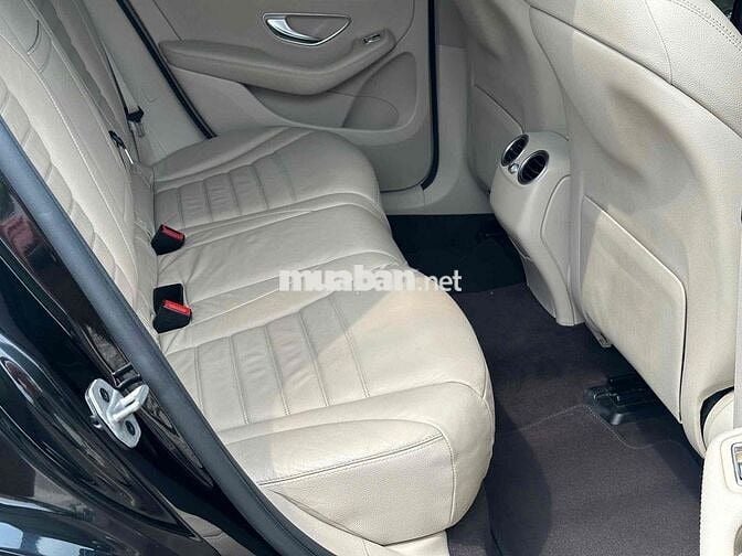 🔴 Mercedes Benz GLC 2021 300 4MATIC - 29.000 km