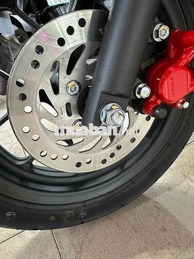 lead cuối 2019 chạy 9 ngàn km mới 99% zin 100%