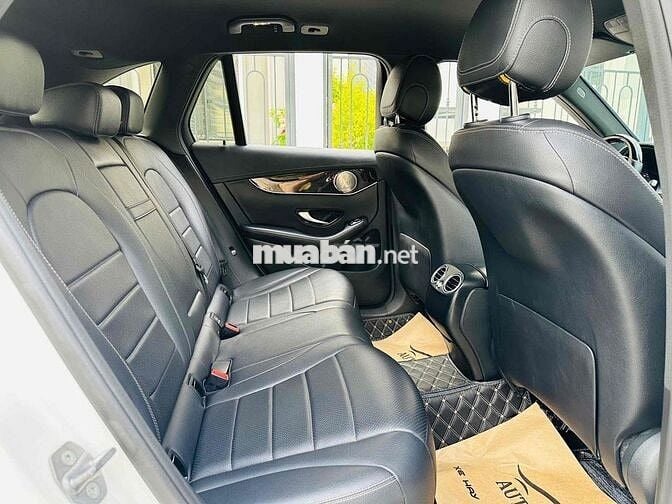 Mercedes Benz GLC Class 2019 - 41000 km