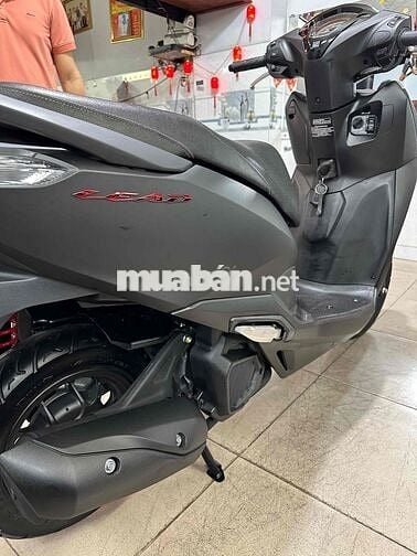 lead cuối 2019 chạy 9 ngàn km mới 99% zin 100%