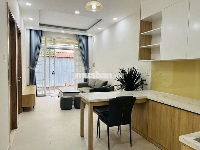 997HBC - Nhà nhỏ HBC , sân rộng để xe , cách 10m ra đường lớn