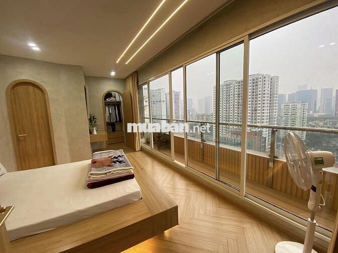 RỘNG+ĐẸP!Bán chung cư Skyline Văn Quán căn góc 136m2, 3 ngủ, 2 vệ sinh