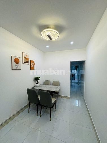 Tôi bán CHTT (Tầng 2) phố Vạn Bảo - Đội Cấn giá 4,59 Tỷ. 66m2 (2N+VS)