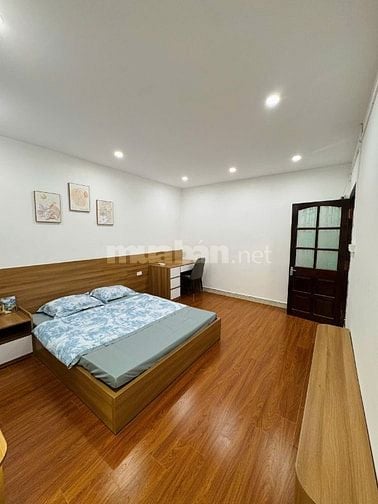 Tôi bán CHTT (Tầng 2) phố Vạn Bảo - Đội Cấn giá 4,59 Tỷ. 66m2 (2N+VS)