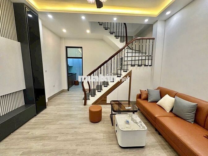 BÁN NHÀ TÔN ĐỨC THẮNG, DT 35M2, 2 THOÁNG, NGÕ RỘNG, FULL NỘI THẤT