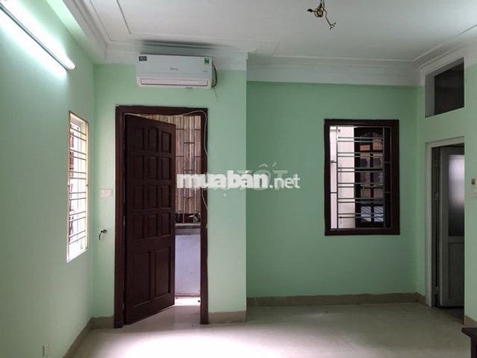 Phòng cho thuê tại Ngõ 766, phố La Thành, Giảng Võ, Ba Đình, HN