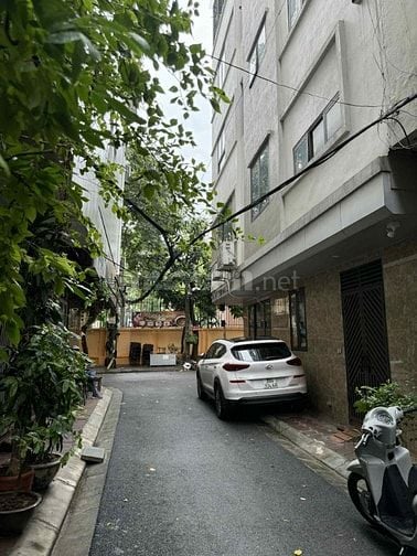 Bán nhà Nguyễn Chí Thanh 45m2, vỉa hè 2 bên, ô tô tránh, kinh doanh