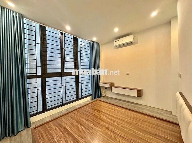 BÁN NHÀ TÔN ĐỨC THẮNG, DT 35M2, 2 THOÁNG, NGÕ RỘNG, FULL NỘI THẤT