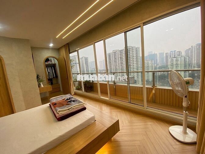 RỘNG+ĐẸP!Bán chung cư Skyline Văn Quán căn góc 136m2, 3 ngủ, 2 vệ sinh