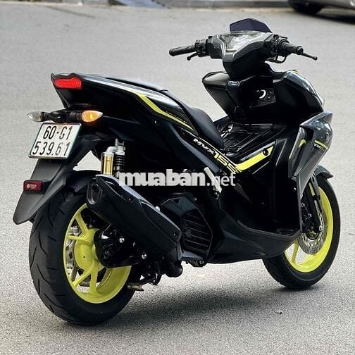 Xe Máy Mạnh Tường - NVX V2 2023 xám đen máy zin