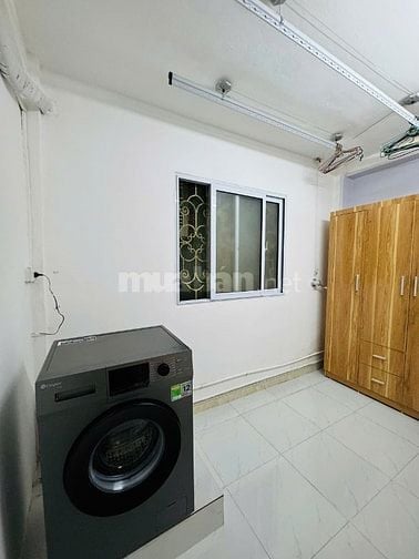 Tôi bán CHTT (Tầng 2) phố Vạn Bảo - Đội Cấn giá 4,59 Tỷ. 66m2 (2N+VS)