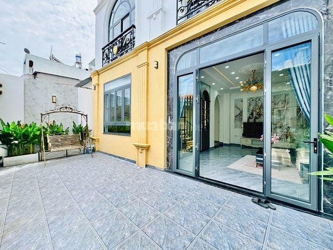 Căn nhà villa xây dựng mới 1 trệt 3 lầu sân thượng chỉ nhỉnh 3tỷ SHR