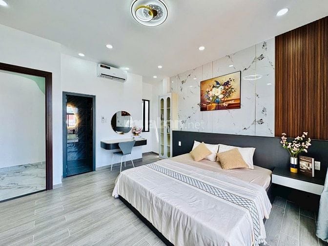 Căn nhà villa xây dựng mới 1 trệt 3 lầu sân thượng chỉ nhỉnh 3tỷ SHR