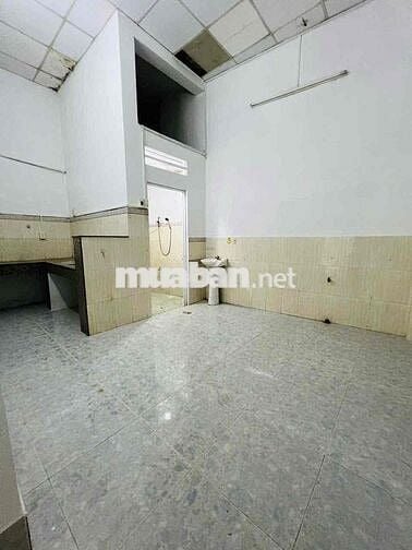 cho thuê nhà c4 Thạnh Xuân 52 - Giá: 5tr/th thương lượng