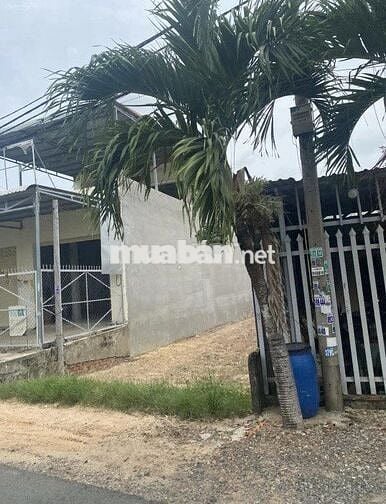 KẸT CHUYỆN GIA ĐÌNH, ANH NAM GỬI BÁN GIÚP LÔ ĐẤT ĐẸP 150M2/780TR, SHR