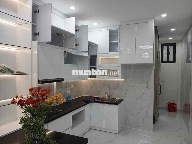 Đống Đa Ô Chợ Dừa - 5 Tầng Thang Máy - Full Nội Thất