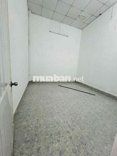 cho thuê nhà c4 Thạnh Xuân 52 - Giá: 5tr/th thương lượng