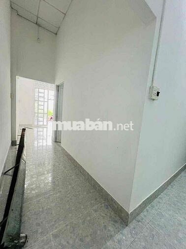 cho thuê nhà c4 Thạnh Xuân 52 - Giá: 5tr/th thương lượng